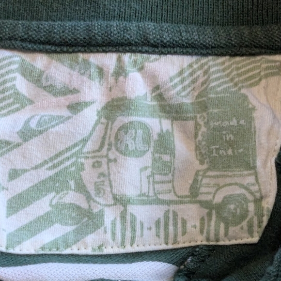 Set of 2 boy's shirts. Green Quicksilver size XL. Orang Ruff Hewn size 7. - Picture 4 of 10